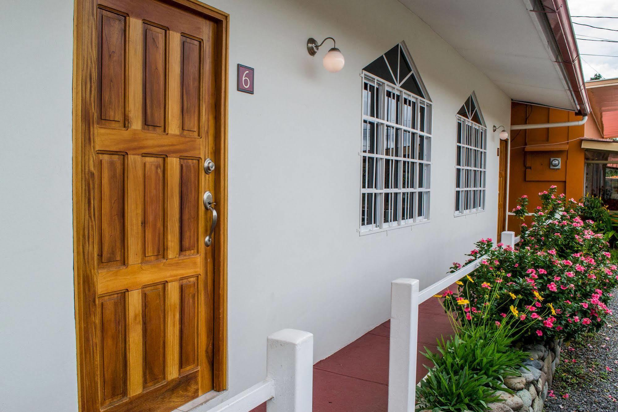Downtown Suites Boquete Exterior photo
